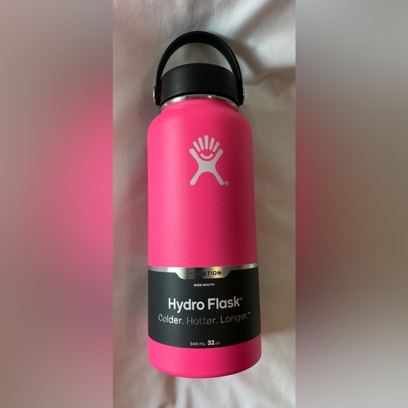 NWT Flamingo 32 oz Hydro Flask Wide Mouth water bottle - Picture 4 of 7